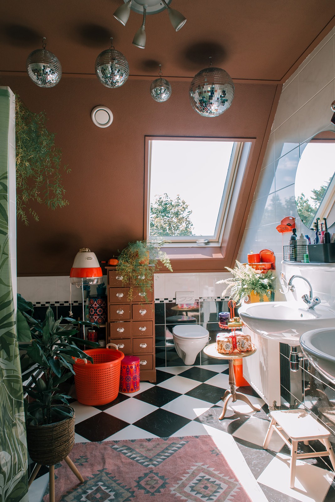 70s Interieur Badkamer - sfeervolle badkamer 12
