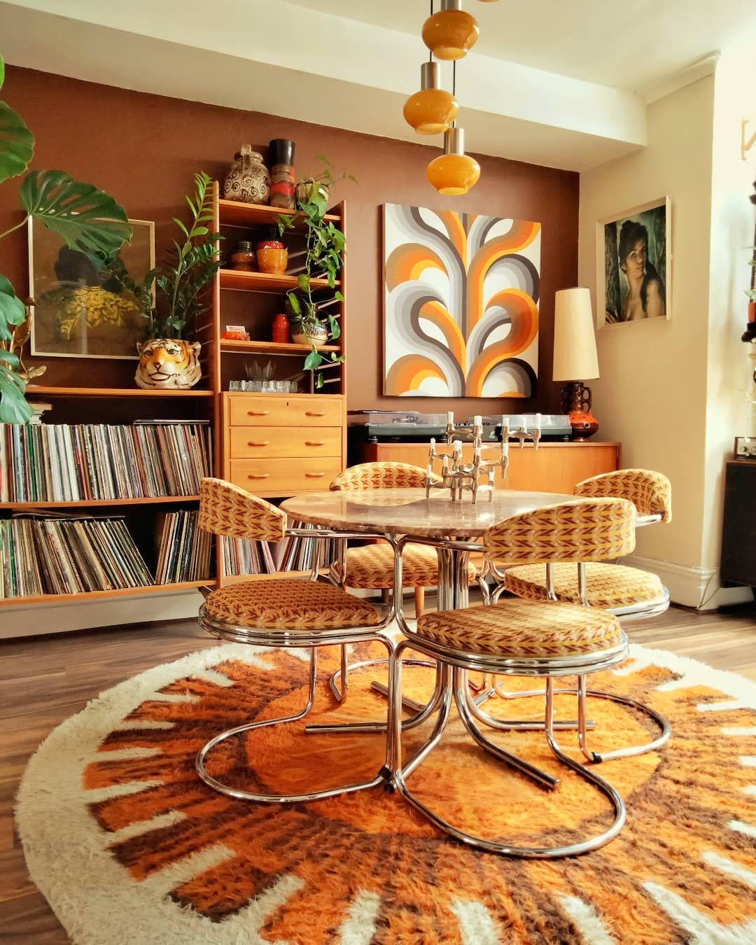70s Interieur Eetkamer - sfeervolle eetkamer 6